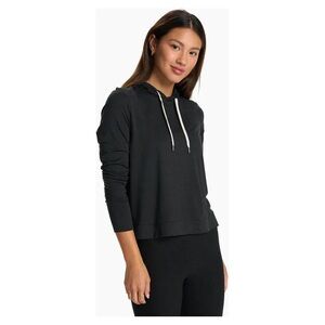 Vuori halo essentials hoodie